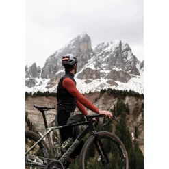ABUS Taipan LED Helm - velvet black