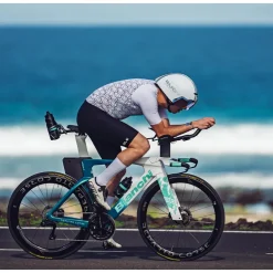 Alé TRIATHLON Focus Triatlonpak met korte mouwen voor heren - white