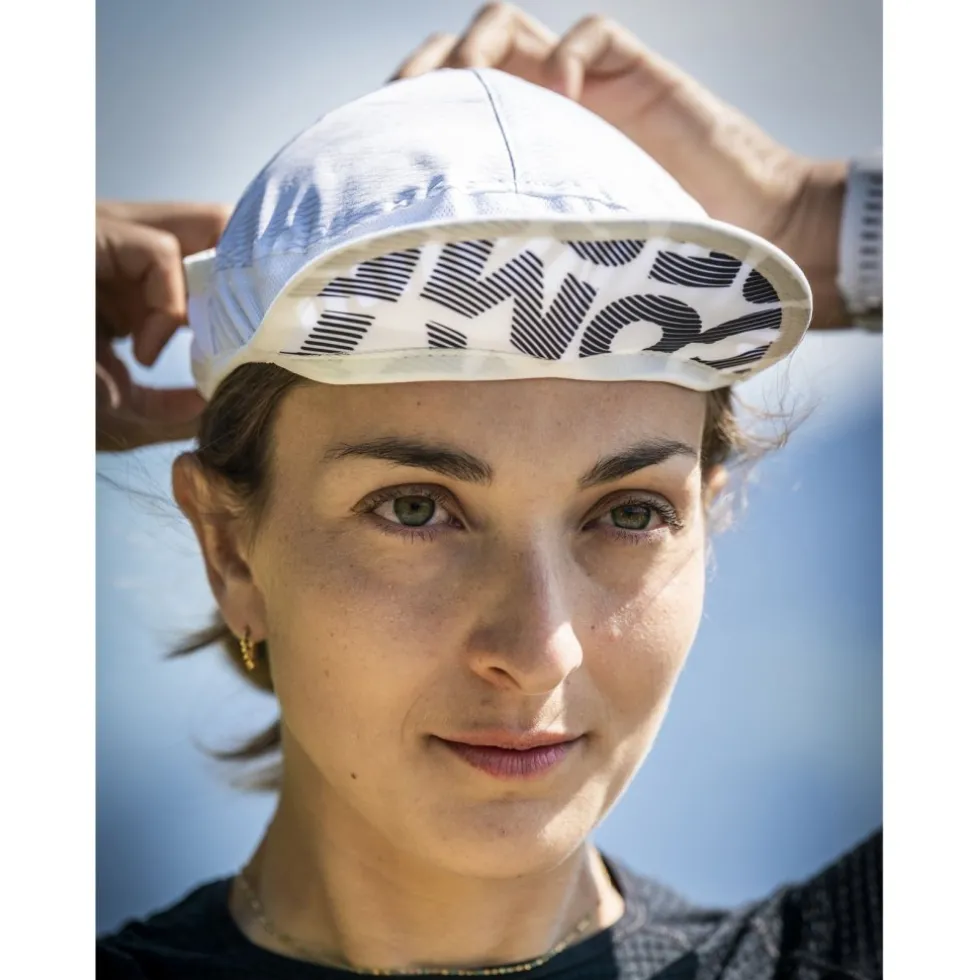 Compressport Ice Cap Sun Shade - white
