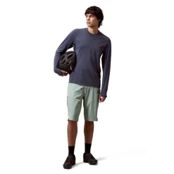 Endura Alltrack Rout Tech T-shirt met lange mouwen voor heren - carbon grey