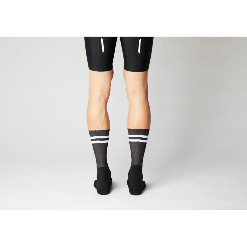 FINGERSCROSSED Aero Stripes Fietssokken - Zwart