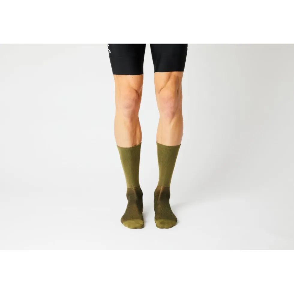 FINGERSCROSSED Classic Fietssokken - Olijf #008