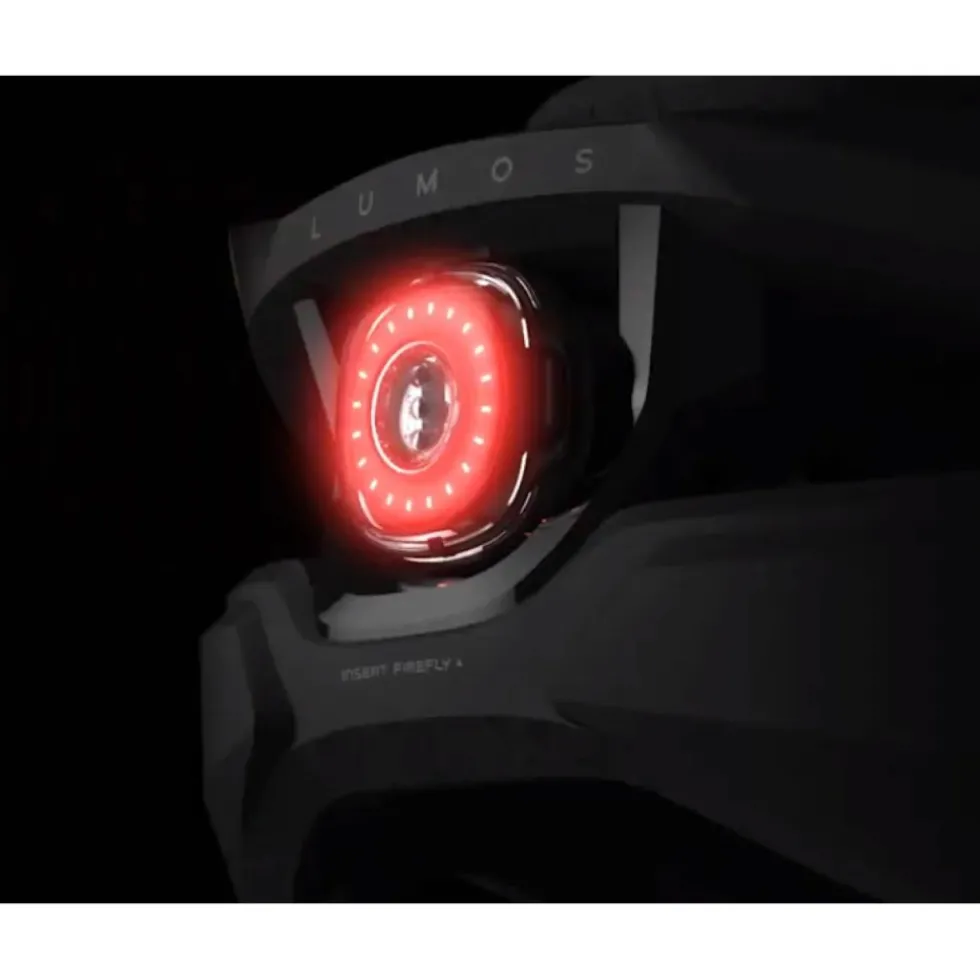 Lumos Ultra Fly Helm + Firefly Helmlicht - Stealth Black