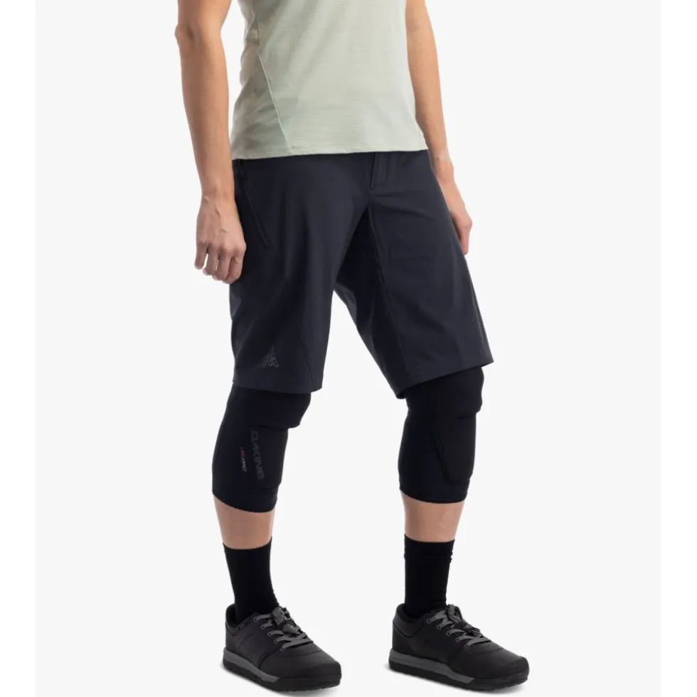 7mesh Transition 12" Short Damen - Zwart