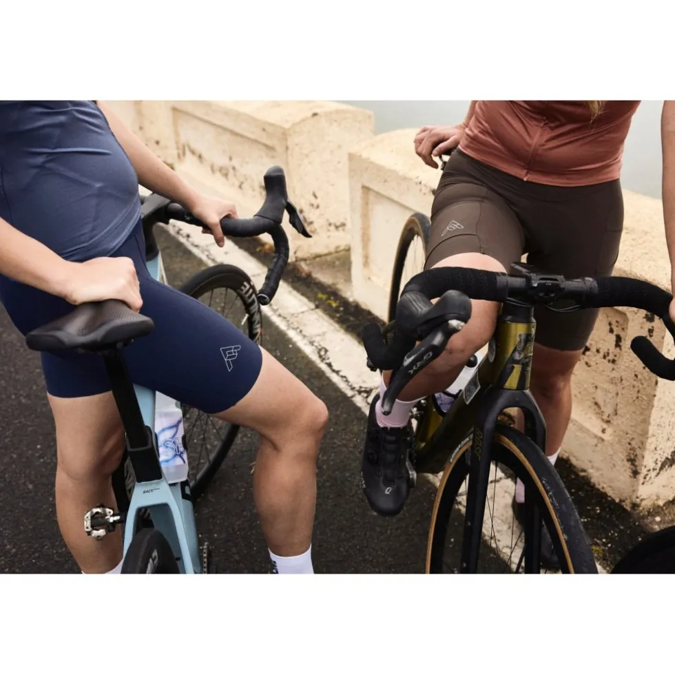 7mesh WK3 Short met Bretels Dames - Midnight Blue