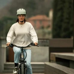 MET Vibe On Mips Fietshelm - White Glossy