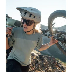 Mons Royale Diversion Merino Fietsshirt met Korte Mouwen Dames - dew / desert sage