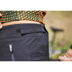 Nalini Bas Adventure Shorts Heren - zwart 4000
