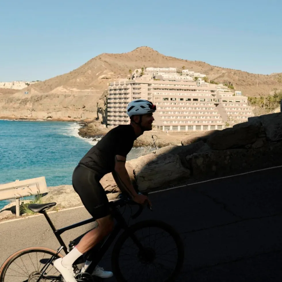 Velocio One Fietsshort met Bretels Heren - Zwart